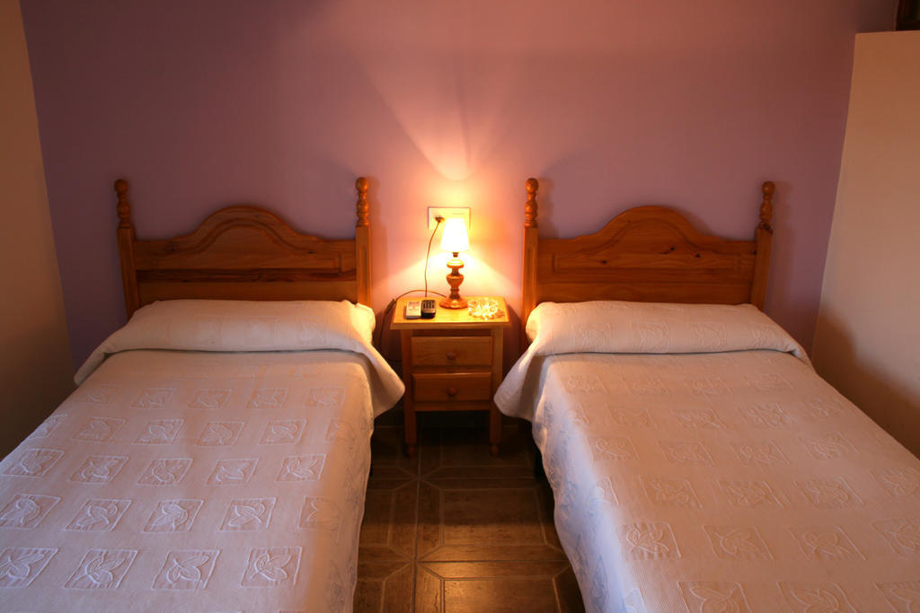 Alojamientos Plaza Mayor Trujillo Zimmer foto